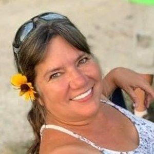 Meet your Posher, Lori